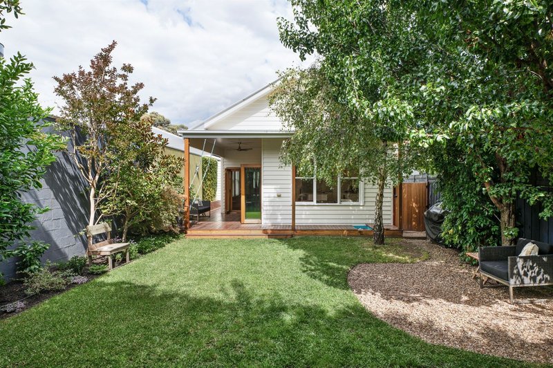 14 Fyffe Street, Thornbury, VIC 3071 House for Sale