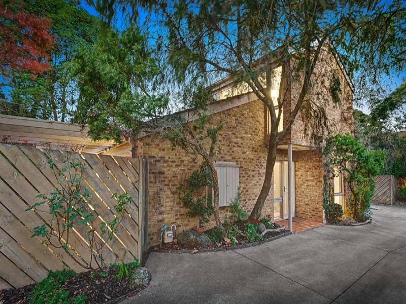 1/48 Warburton Road, Canterbury, VIC 3126 House for Sale