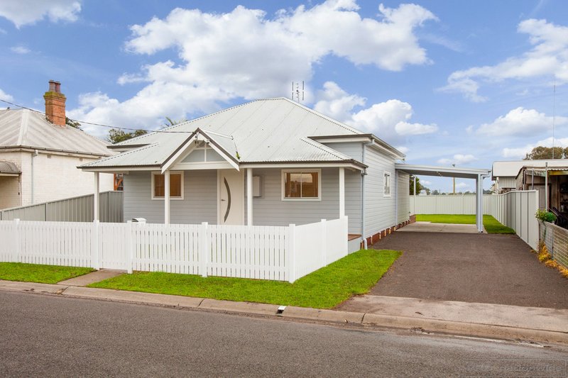 15 Anne Street East Maitland Nsw 2323