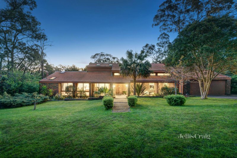 15 Chaim Court
