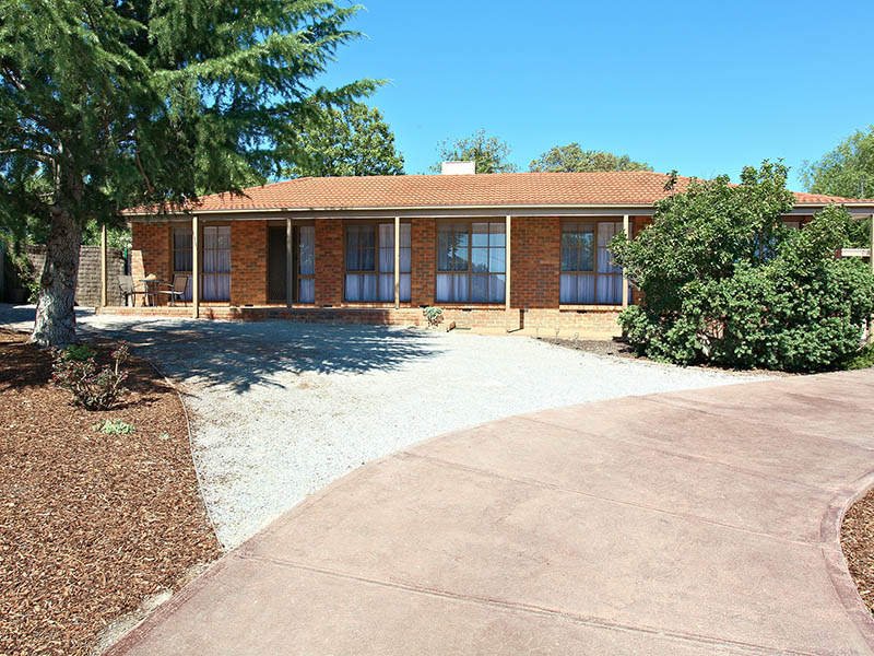 15 Hartley Road, Croydon, VIC 3136 House for Sale