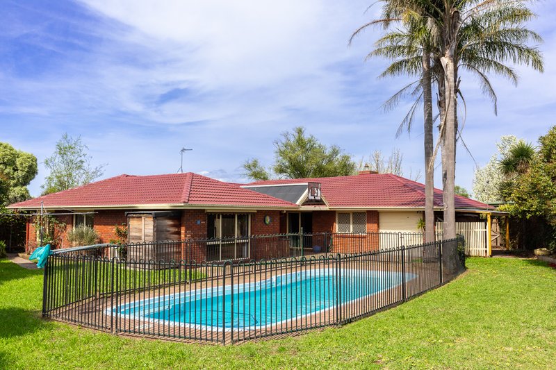 15 LEAHE Close, Sale, VIC, 3850