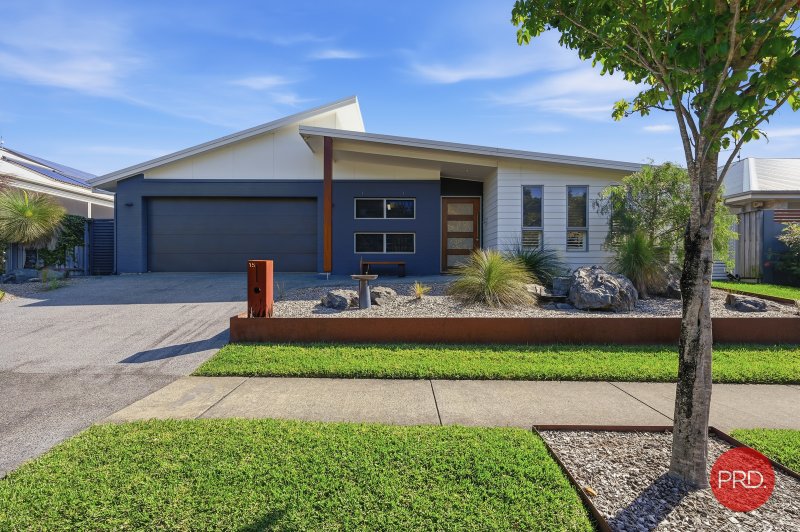 SAPPHIRE BEACH property image