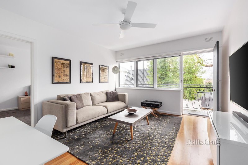 15/36 Cromwell Road, South Yarra, VIC 3141 Apartment for Sale