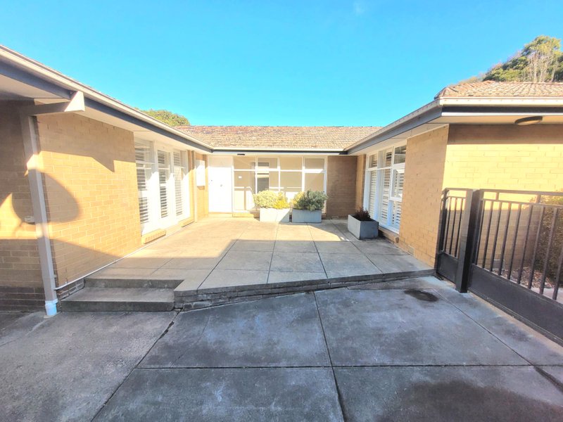 155 Bellevue Avenue , Rosanna 3 bed, 2 bath House for Sale