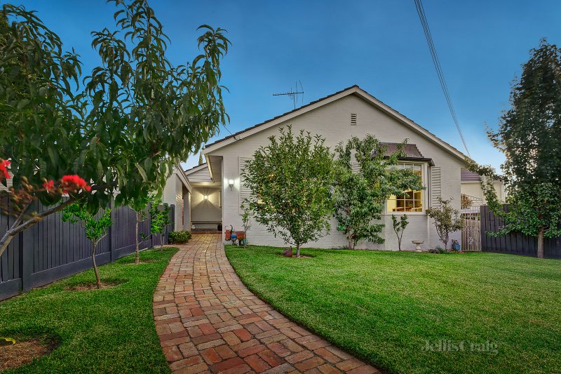 16 Hillview Road, Balwyn North, VIC 3104 House for Sale