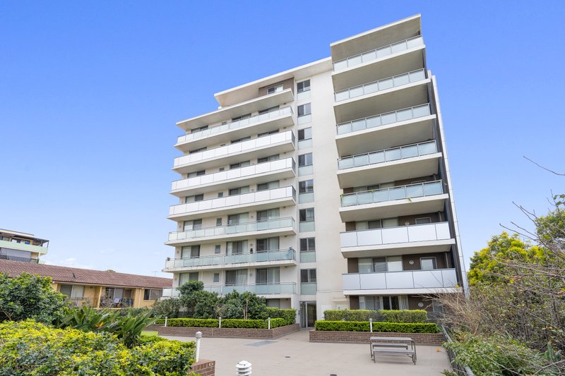 WARWICK FARM property image