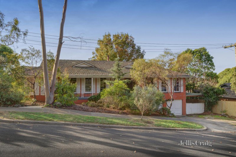 17 Larbert Avenue, Balwyn North, VIC 3104 House for Sale