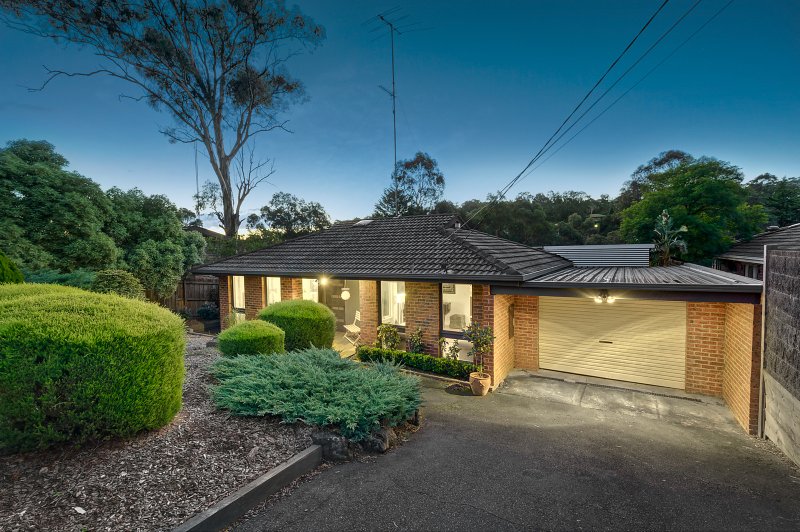 17 Progress Road, Eltham North, VIC 3095 House for Sale