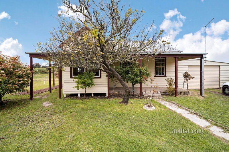 1747 Glenelg Highway, Smythesdale, VIC 3351 House for Sale