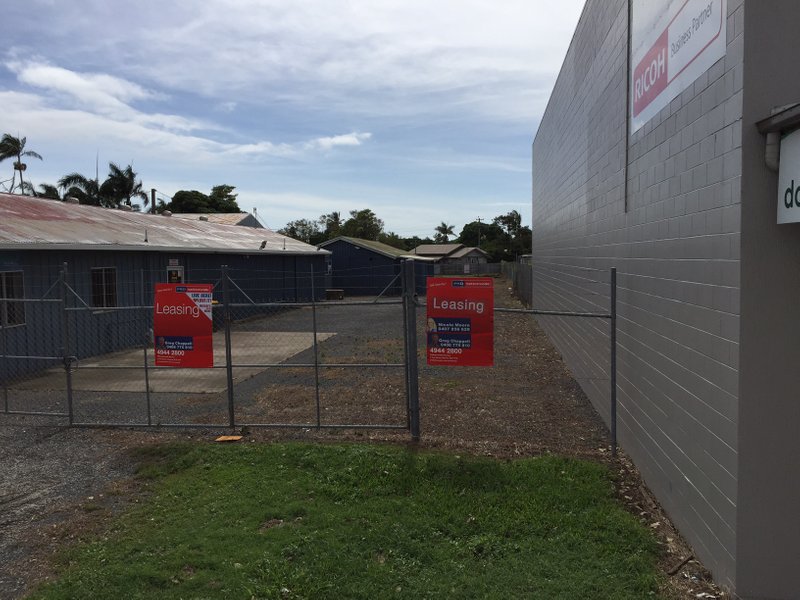 18 Evans Avenue NORTH MACKAY QLD 4740