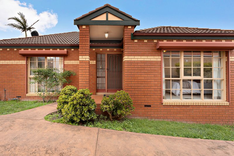 1/82 King Street, Doncaster East