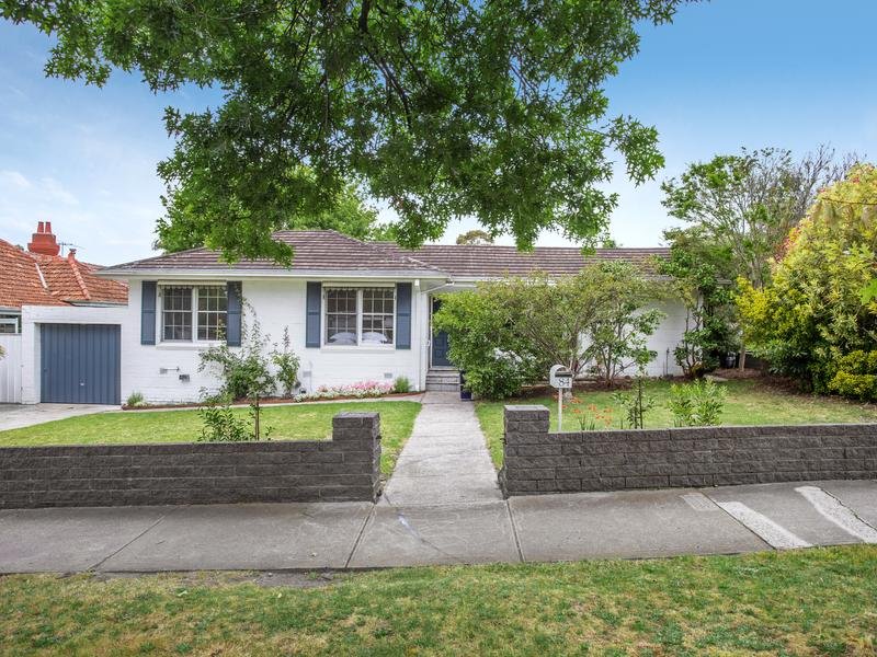 1/84 Prospect Hill Road, Camberwell, VIC 3124 Unit for Sale