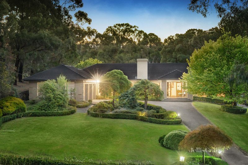 19 Flora Road
