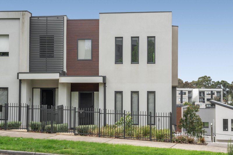 19 Linacre Drive, Bundoora, VIC 3083 Townhouse for Sale