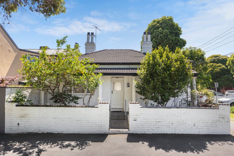 Photo: 191 Montague Street