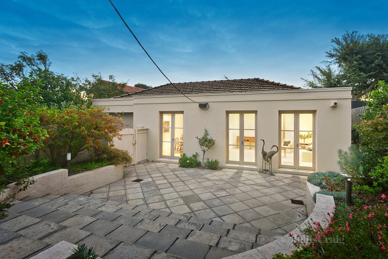 2 Bonfield Avenue, Hawthorn East, VIC 3123 House for Sale