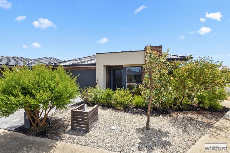 2 Burgess Avenue