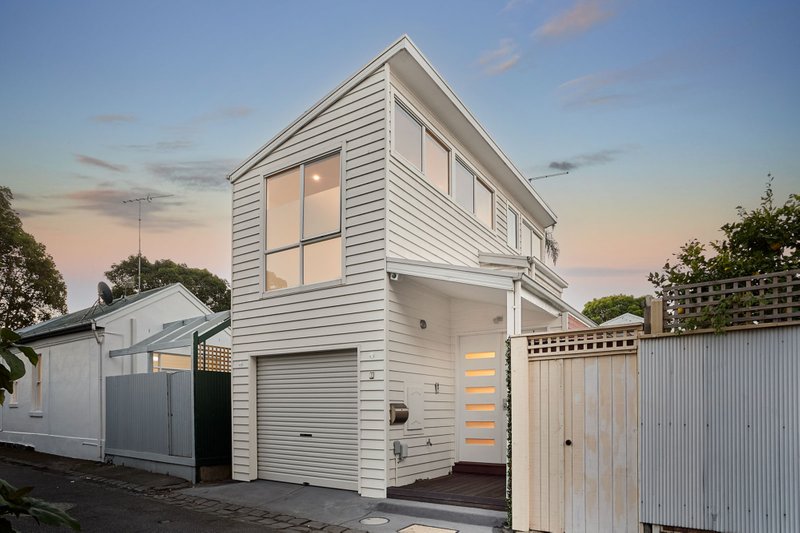 Photo: 2 Little Lyell Street