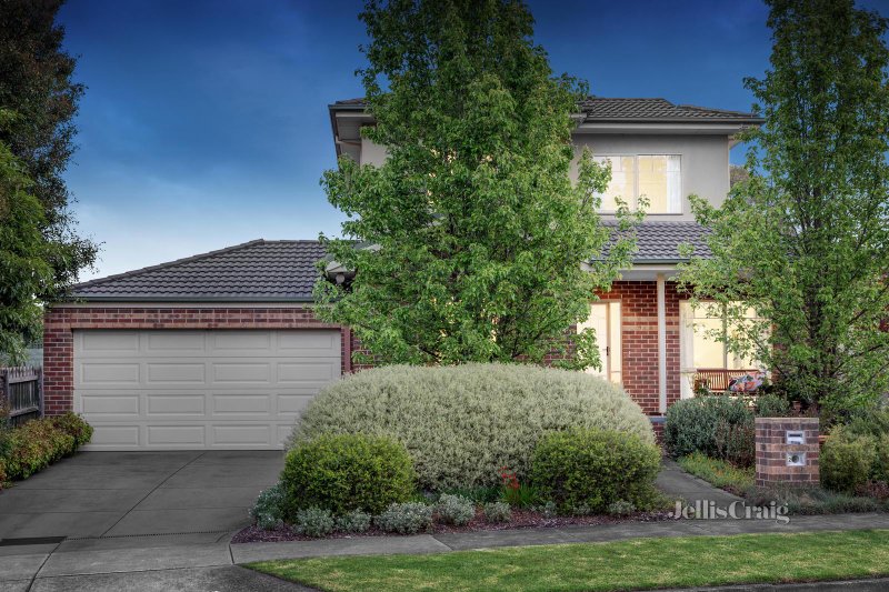 2 Rotherwood Avenue, Mitcham, VIC 3132 Townhouse for Sale