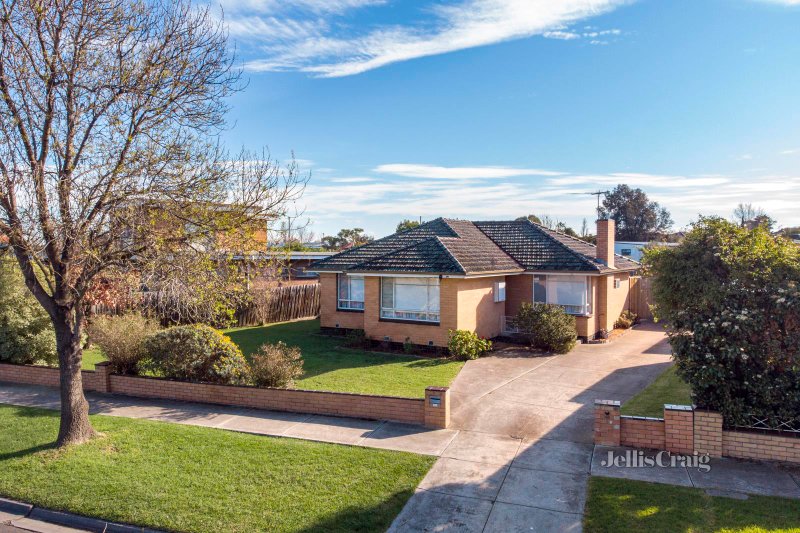 20 Clovelly Avenue, Glenroy, VIC 3046 House for Sale