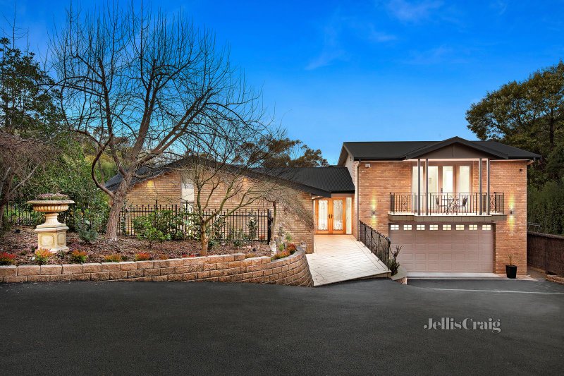 20 Kardinia Crescent
