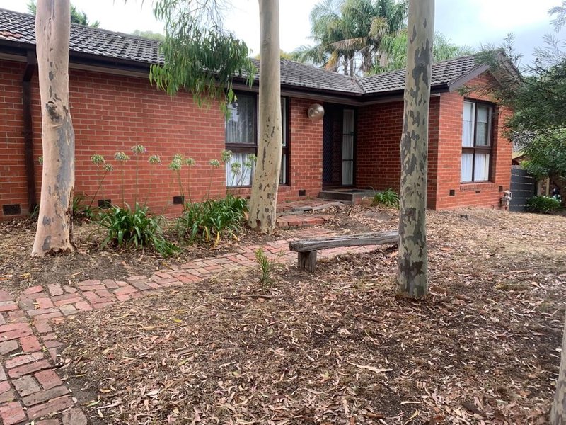20 Threadbow Crescent Wheelers Hill - Image1