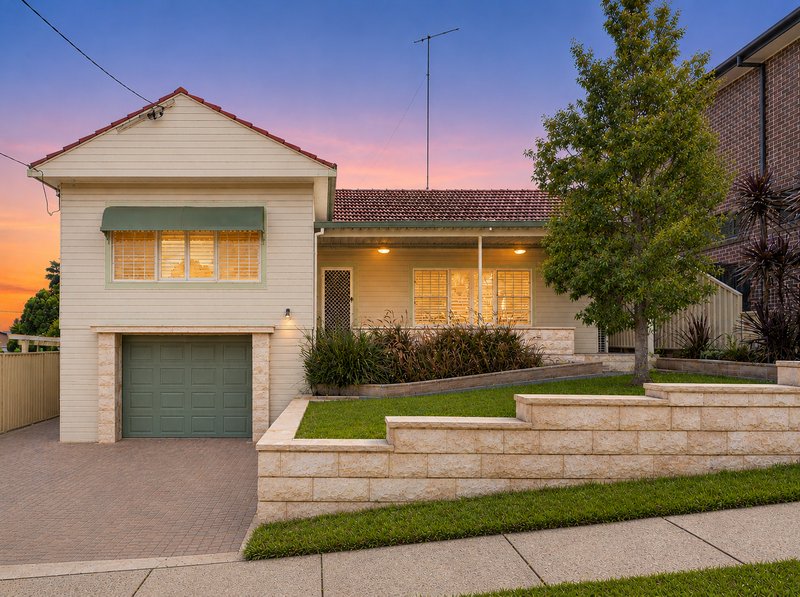 PEAKHURST property image