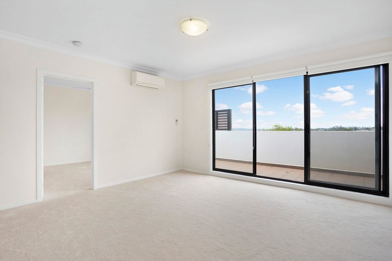 201/1042 Doncaster Road, Doncaster East 201/1042 Doncaster Road, Doncaster East