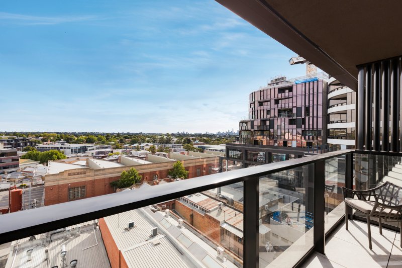 209/1 Porter Street, Hawthorn East - RT Edgar