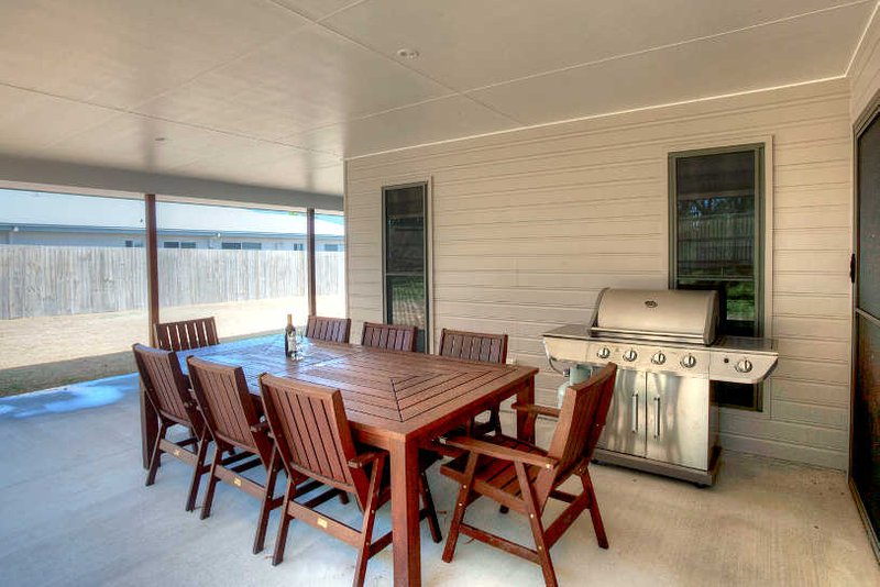 21 WATERFRONT Drive AGNES WATER QLD 4677