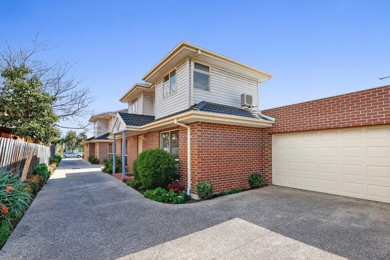 Inspection at 2/12 Northgate Street, Pascoe Vale, 3044