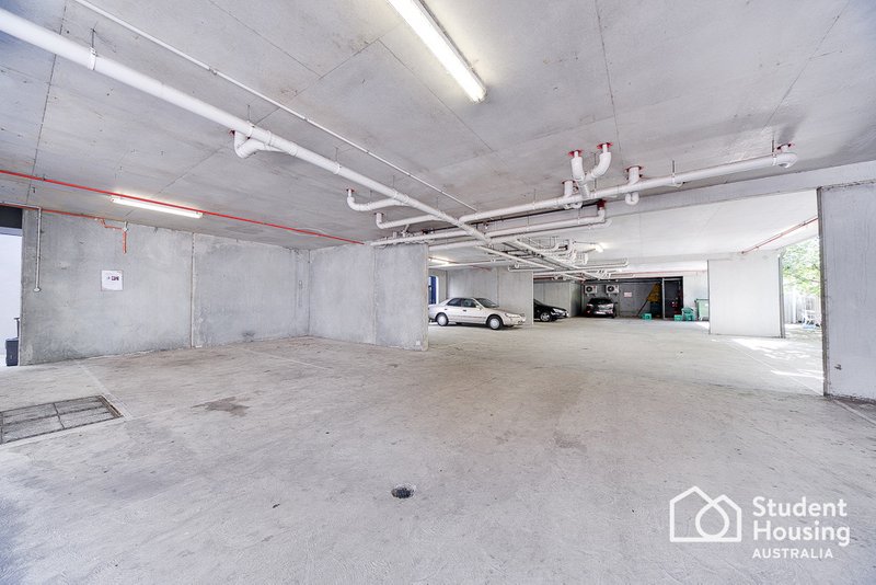 213/313-319 Waverley Road, Malvern East