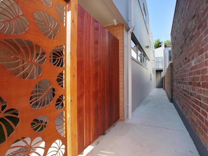 2/15 Blair Place, North Melbourne, VIC, 3051