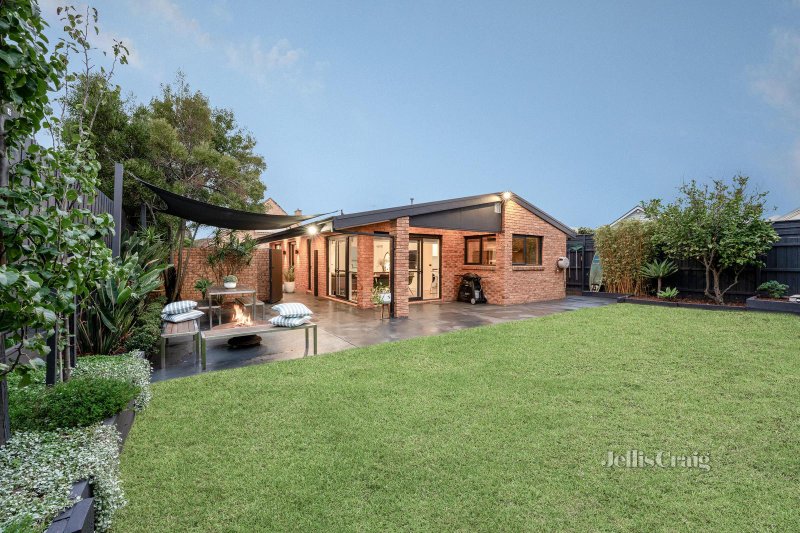 2/16 Clydebank Road, Edithvale, VIC 3196 Unit for Sale