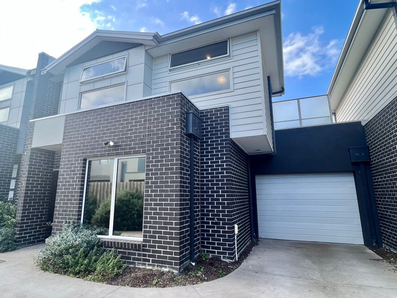 2/18 Adele Avenue Ferntree Gully - Image1