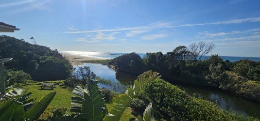 SAPPHIRE BEACH property image