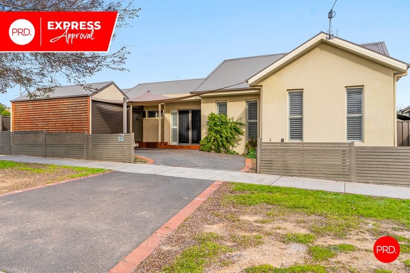 FLORA HILL property image