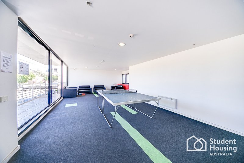220/141 Waverley Road, Malvern East