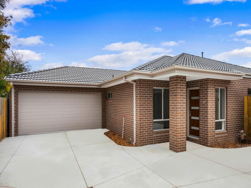 2/21 Lucas Avenue, Kilsyth, VIC 3137 Townhouse for Sale