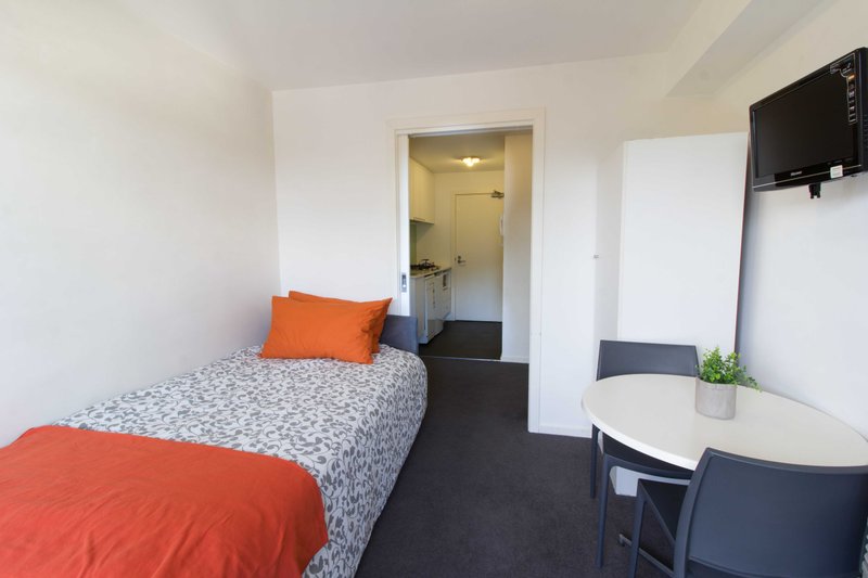 228/484 Elgar Road, Box Hill