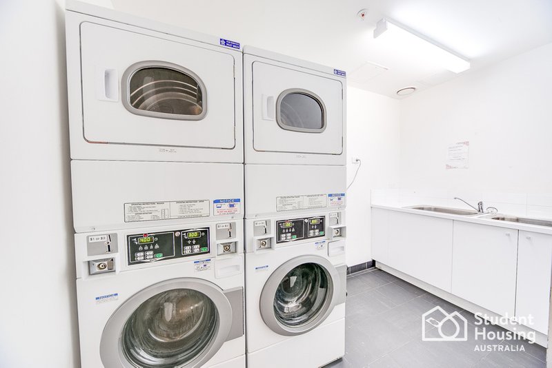 228/484 Elgar Road, Box Hill