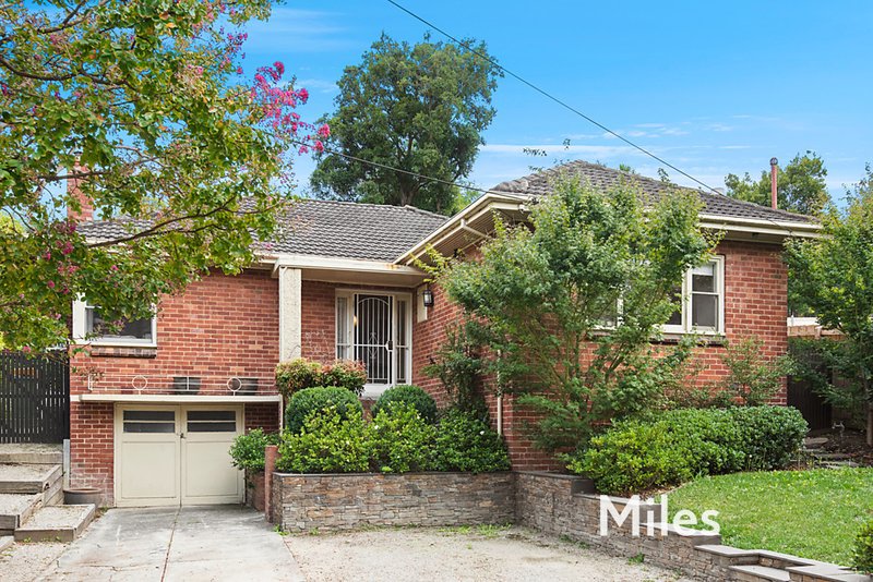 23 Burton Crescent, Ivanhoe East 3 bed, 1 bath… Miles Real Estate