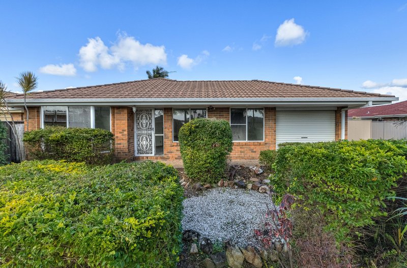 325 Darlington Drive BANORA POINT NSW 2486