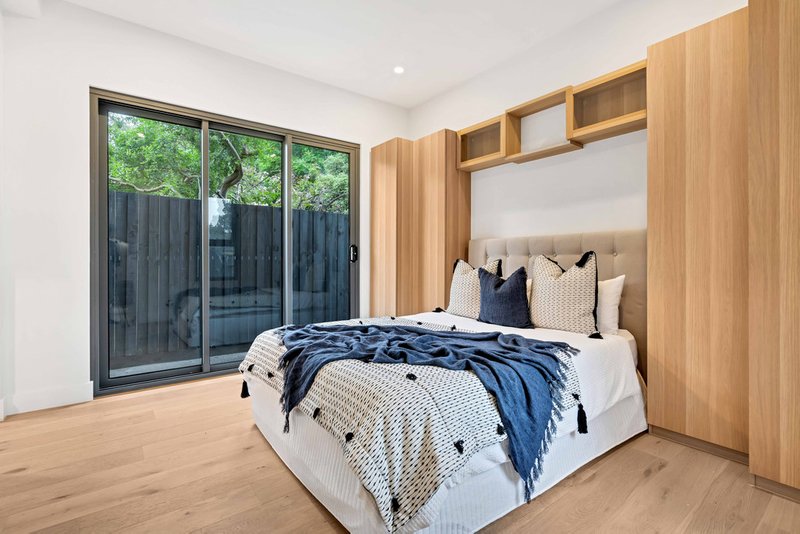 2/367 Balwyn Road, Balwyn North