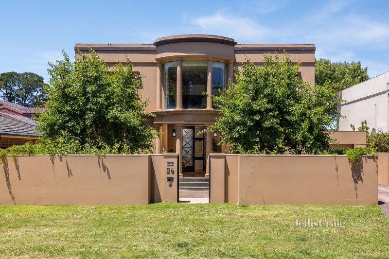 24 Alfred Street