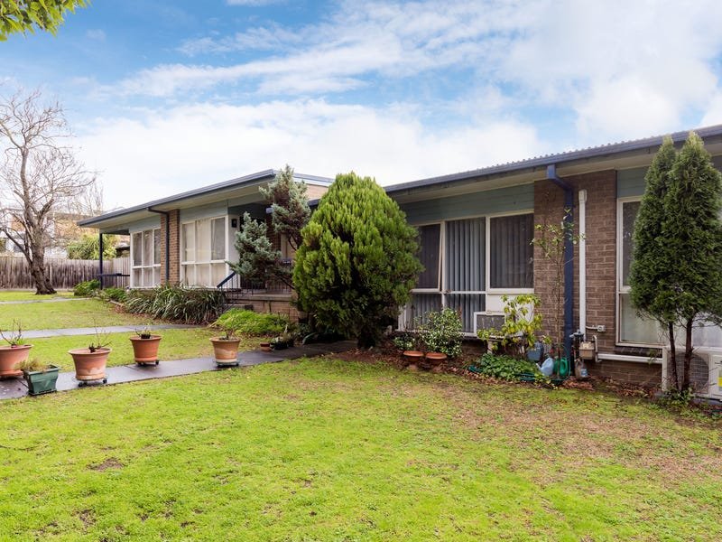 2/5 Cavehill Road, Lilydale, VIC 3140 House for Sale