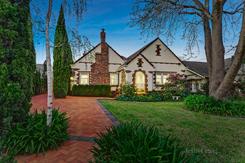 25 Dorrington Avenue, Glen Iris, VIC 3146 House for Sale