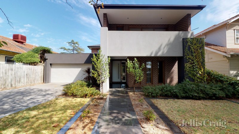 25 Sycamore Street