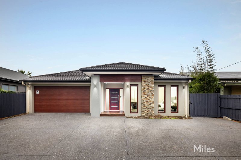 255 Waterdale Road, Ivanhoe 4 bed, 2 bath House for Sale